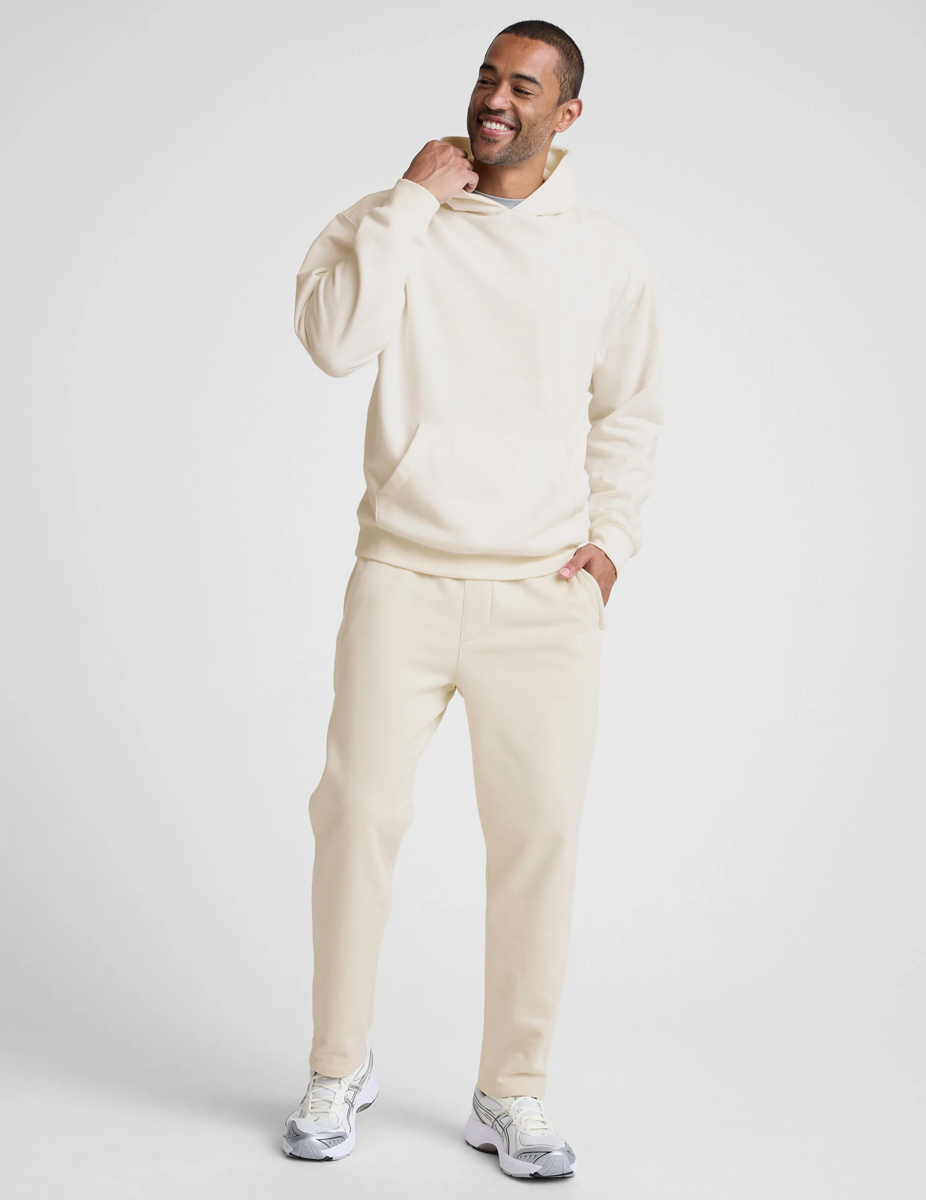 LuxeFleece™ Classic Men's Hoodie - Image 9
