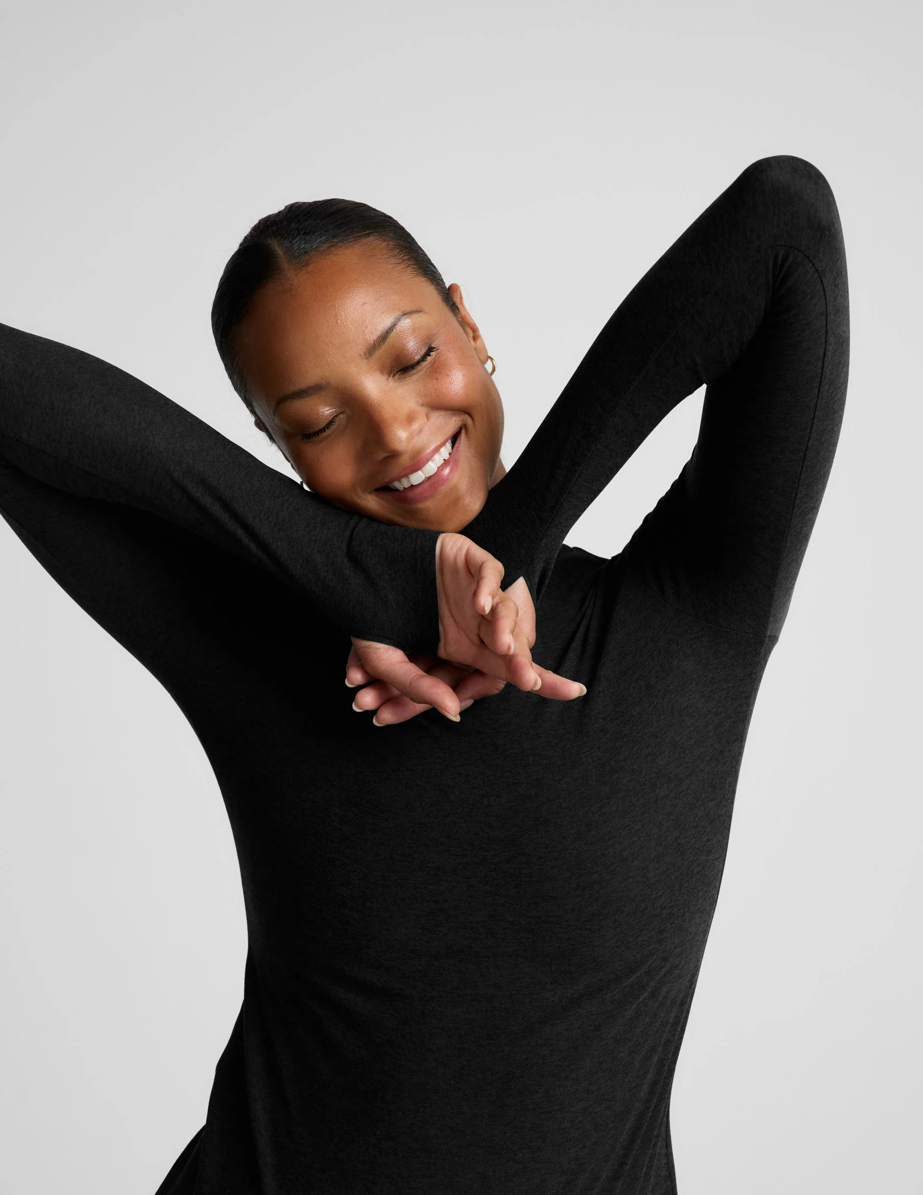 Featherweight Moving On Cropped Pullover - Image 4