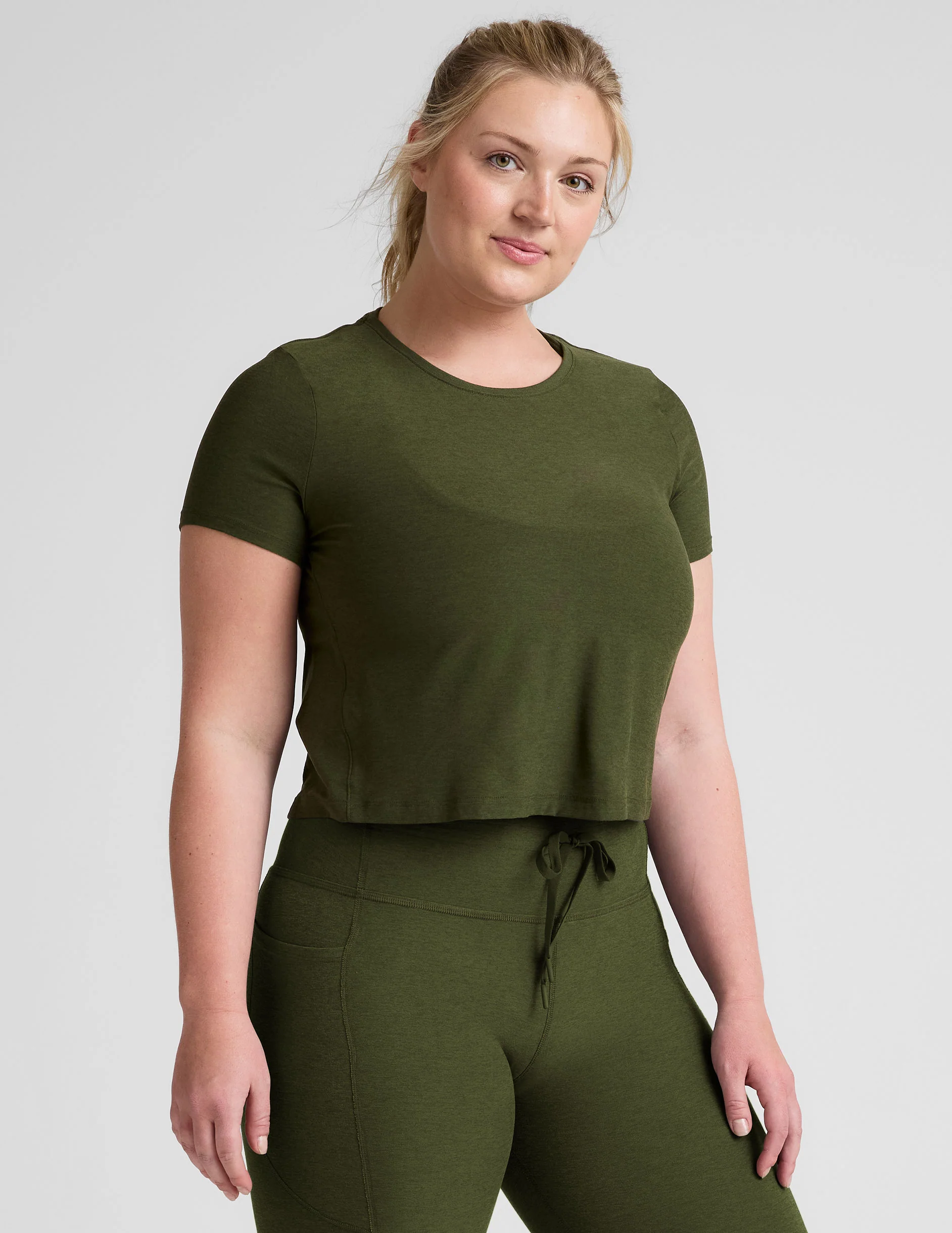 Featherweight Supreme Cropped Tee - Image 7