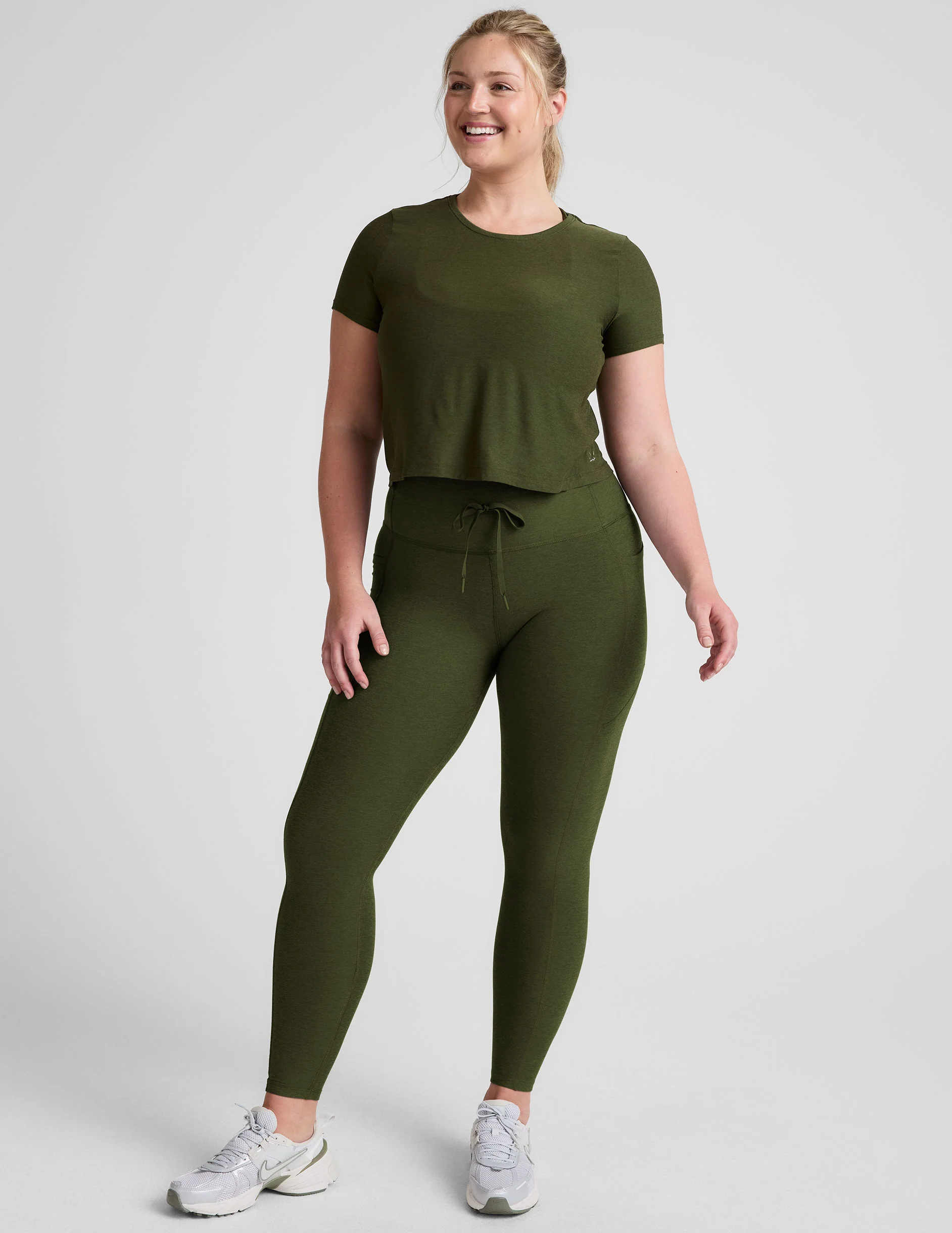 Featherweight Supreme Cropped Tee - Image 9
