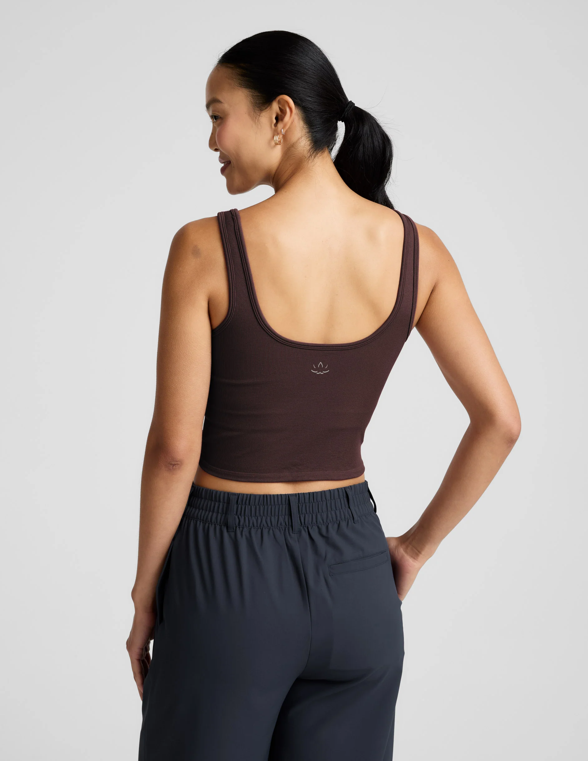 Keep It Cool Seamless Cropped Tank - Image 3