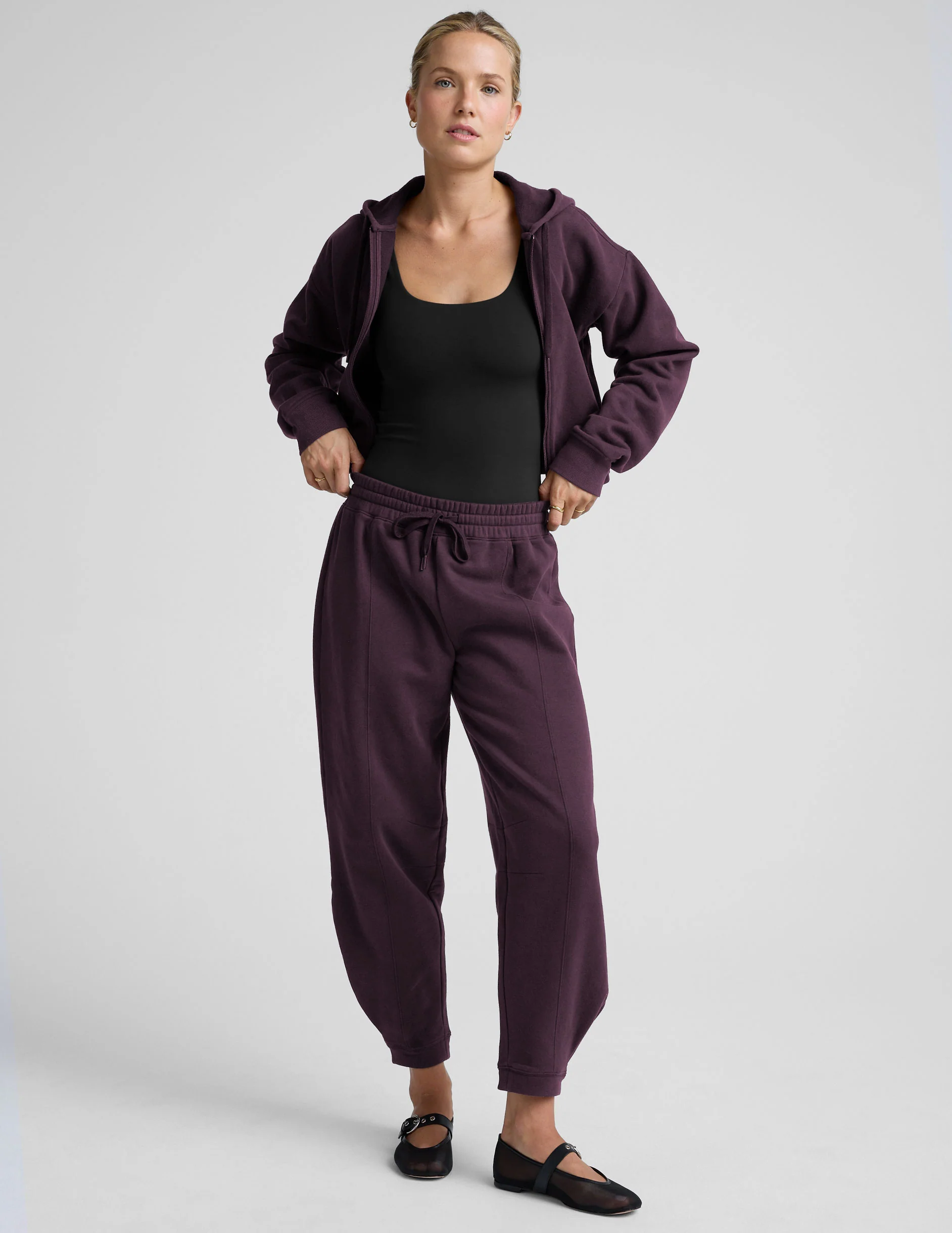 LuxeFleece™ Barrel Sweatpant - Image 6