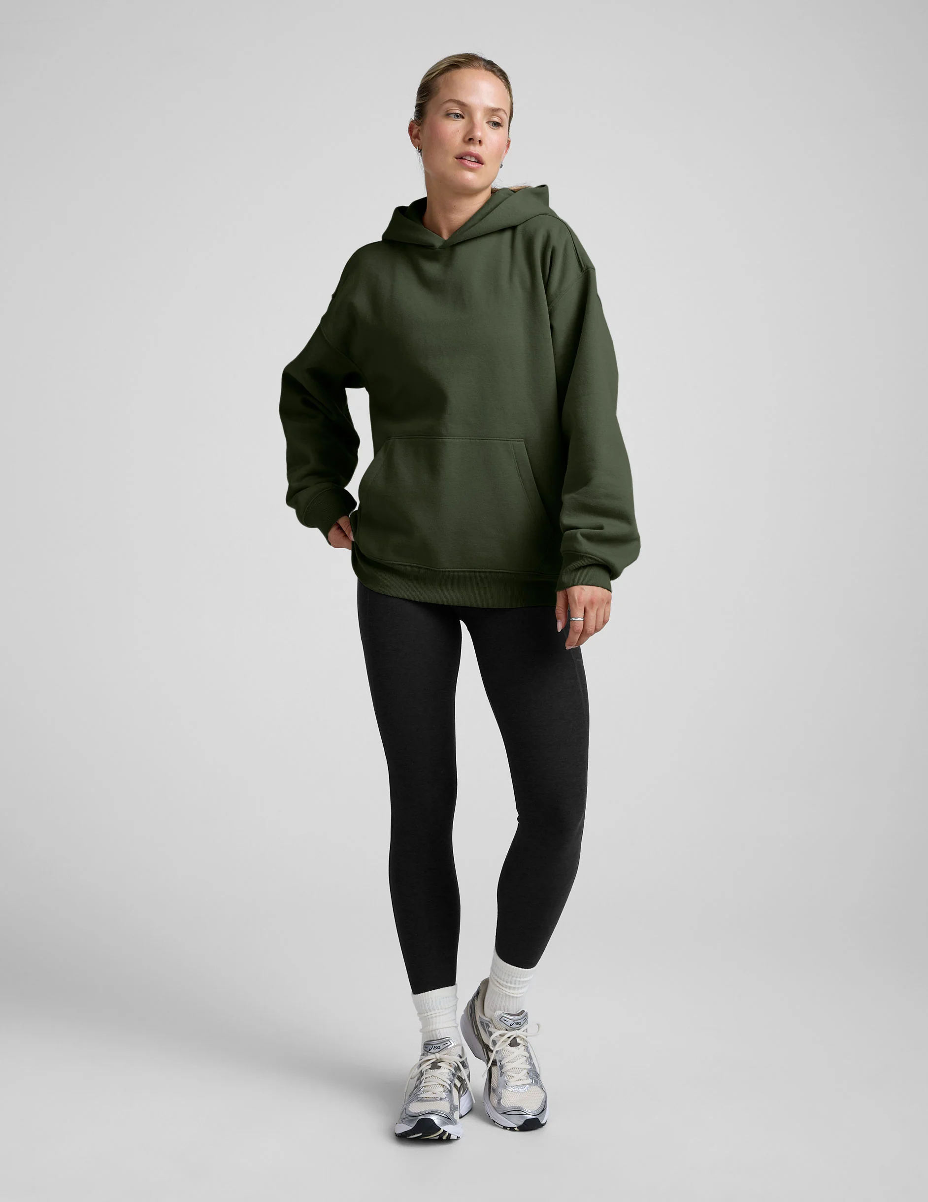LuxeFleece™ Classic Oversized Hoodie - Image 4