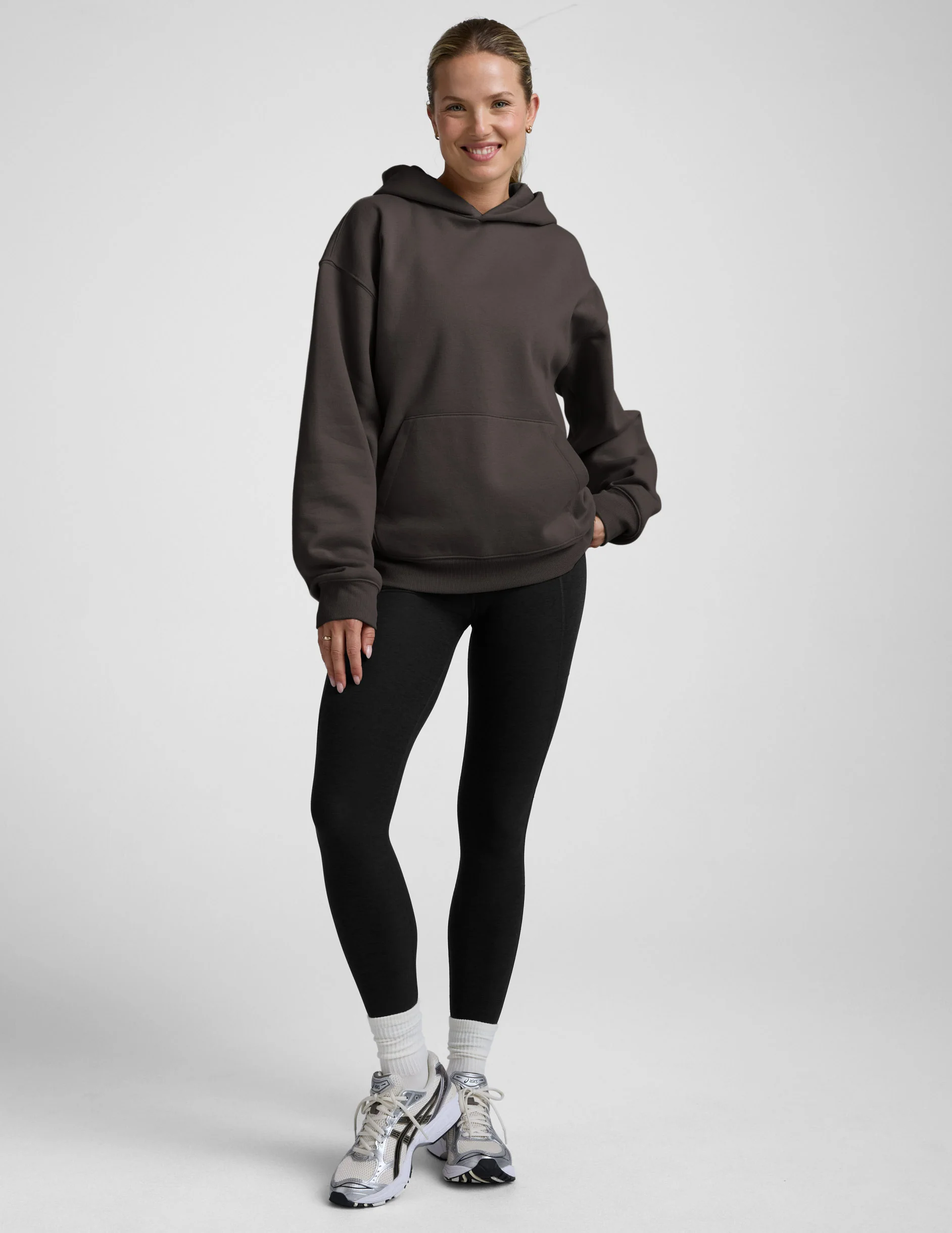 LuxeFleece™ Classic Oversized Hoodie - Image 3