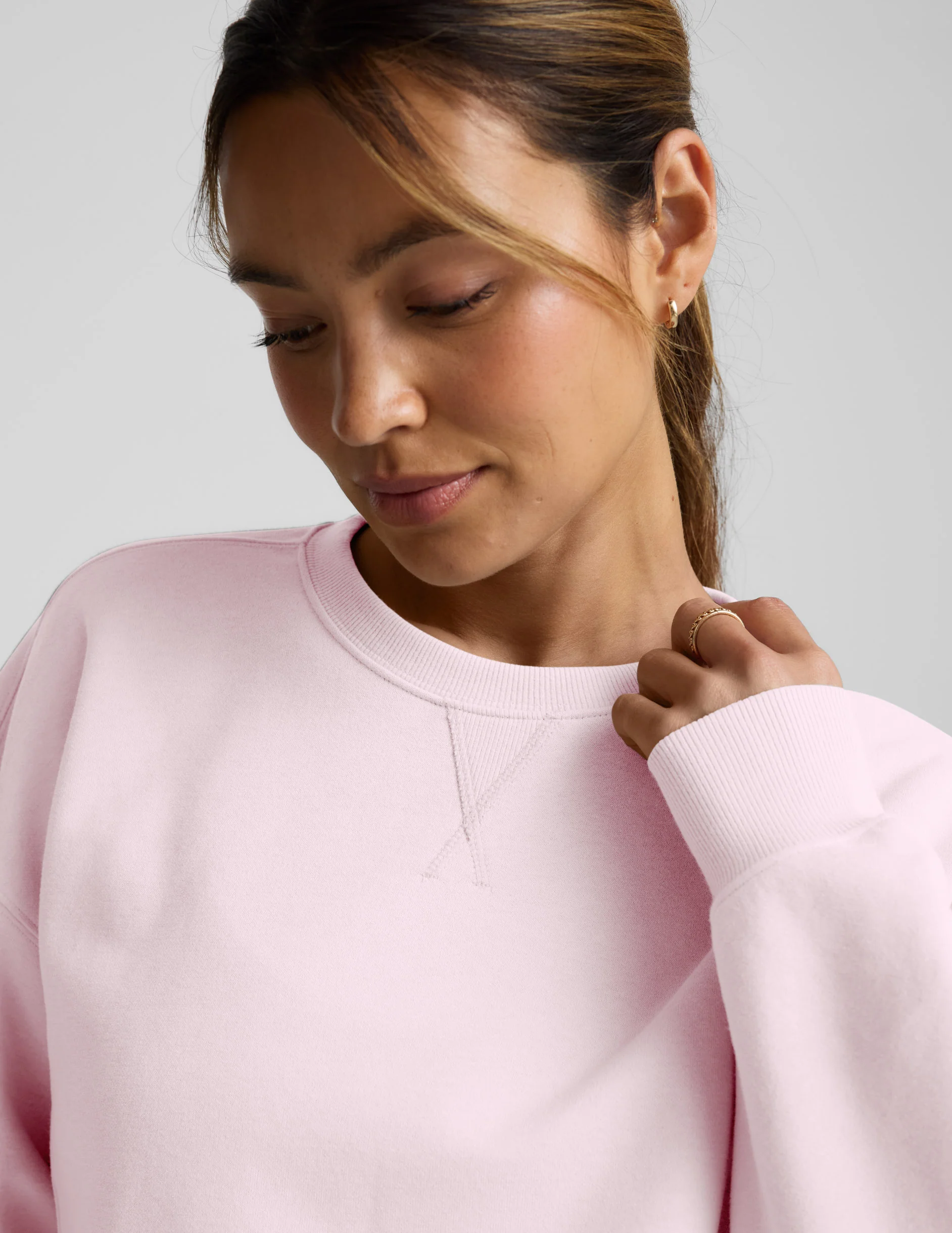 LuxeFleece™ Cropped Sweatshirt - Image 3