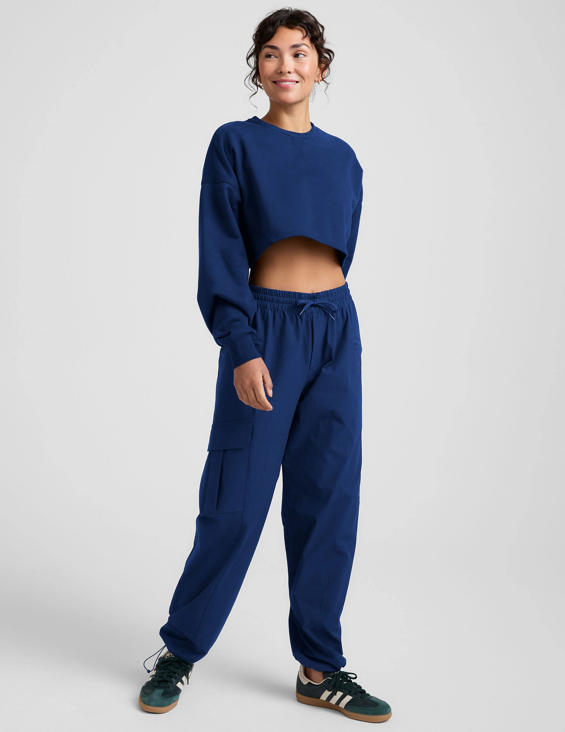 LuxeFleece™ Cropped Sweatshirt - Image 4
