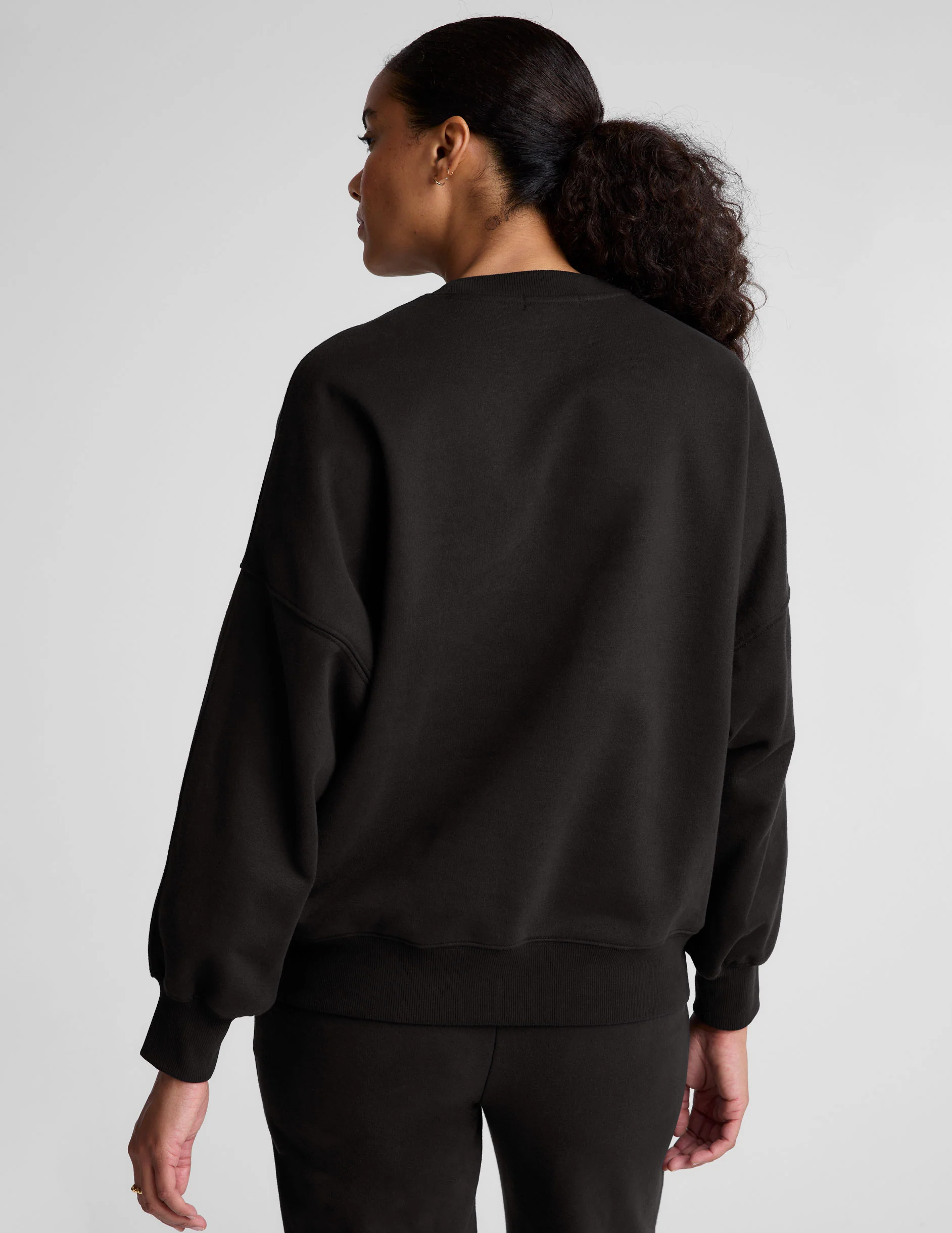 LuxeFleece™ Oversized Sweatshirt - Image 3