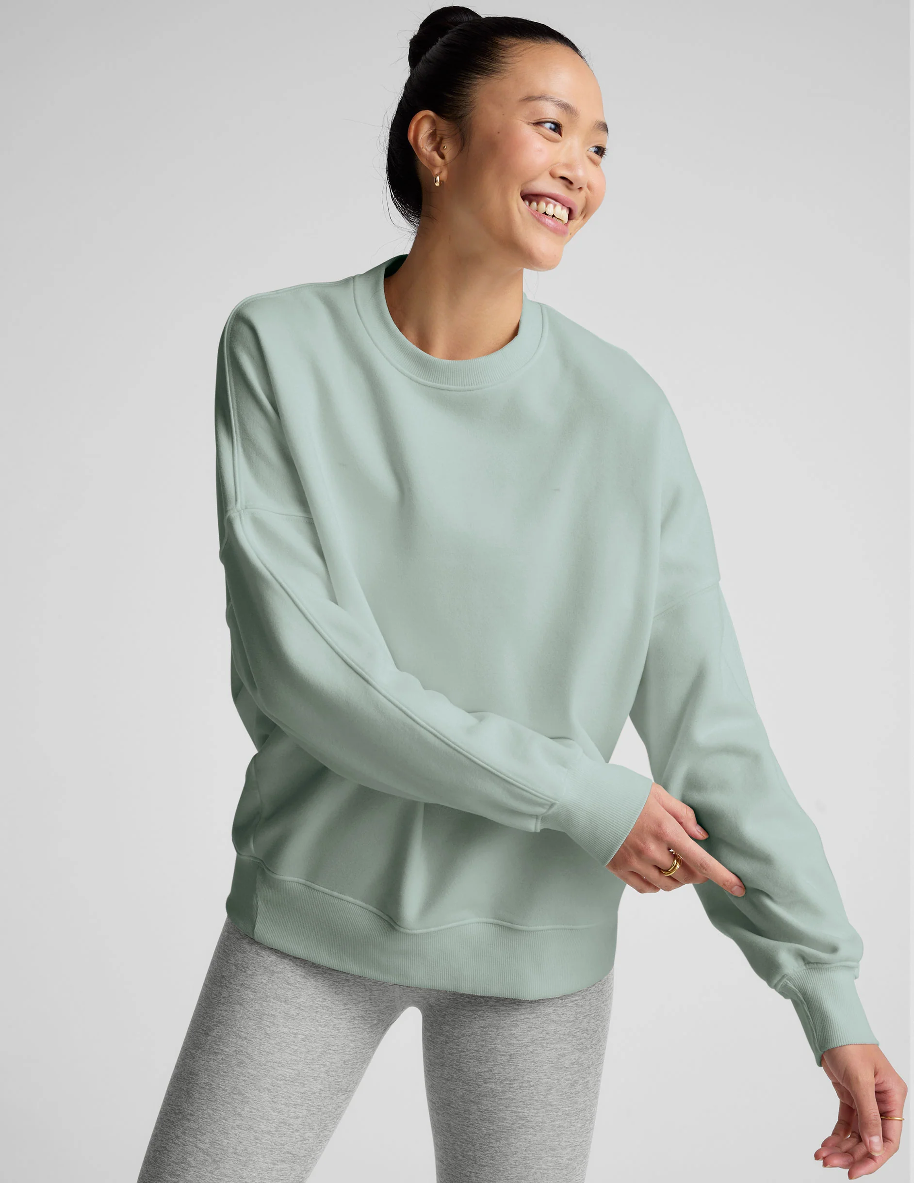 LuxeFleece™ Oversized Sweatshirt - Image 3