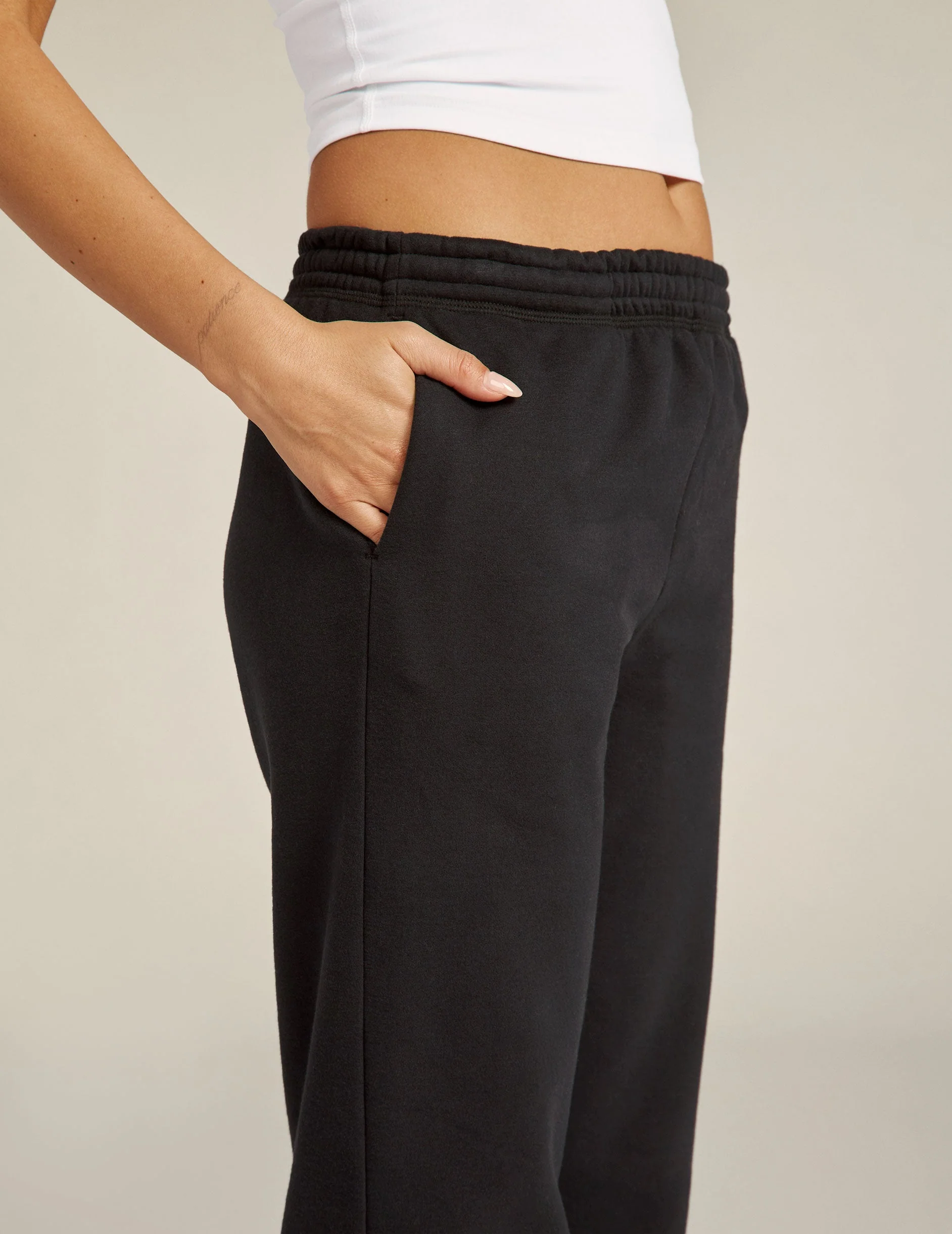LuxeFleece™ Sweatpant - Image 7