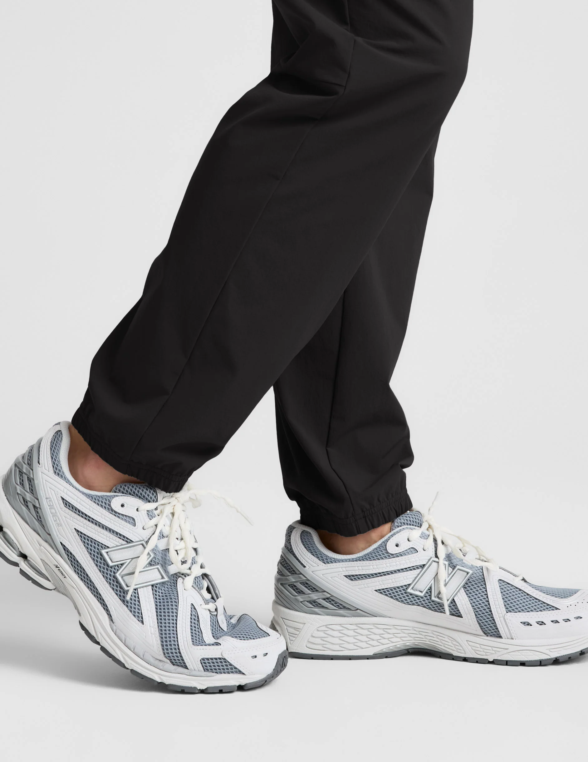 On The Go Men's Jogger - Image 6