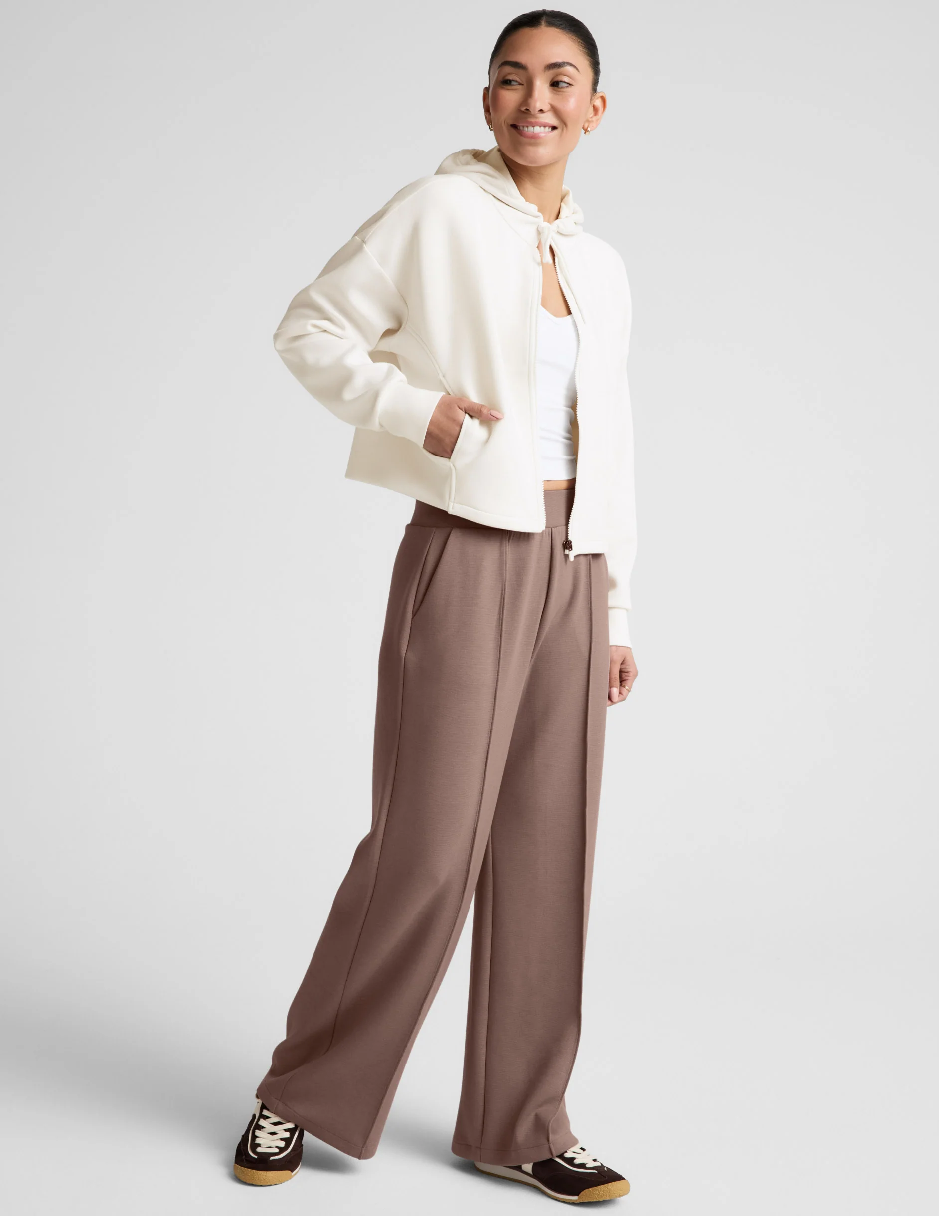 SoftSpring Wide Leg Pant 29" - Image 2
