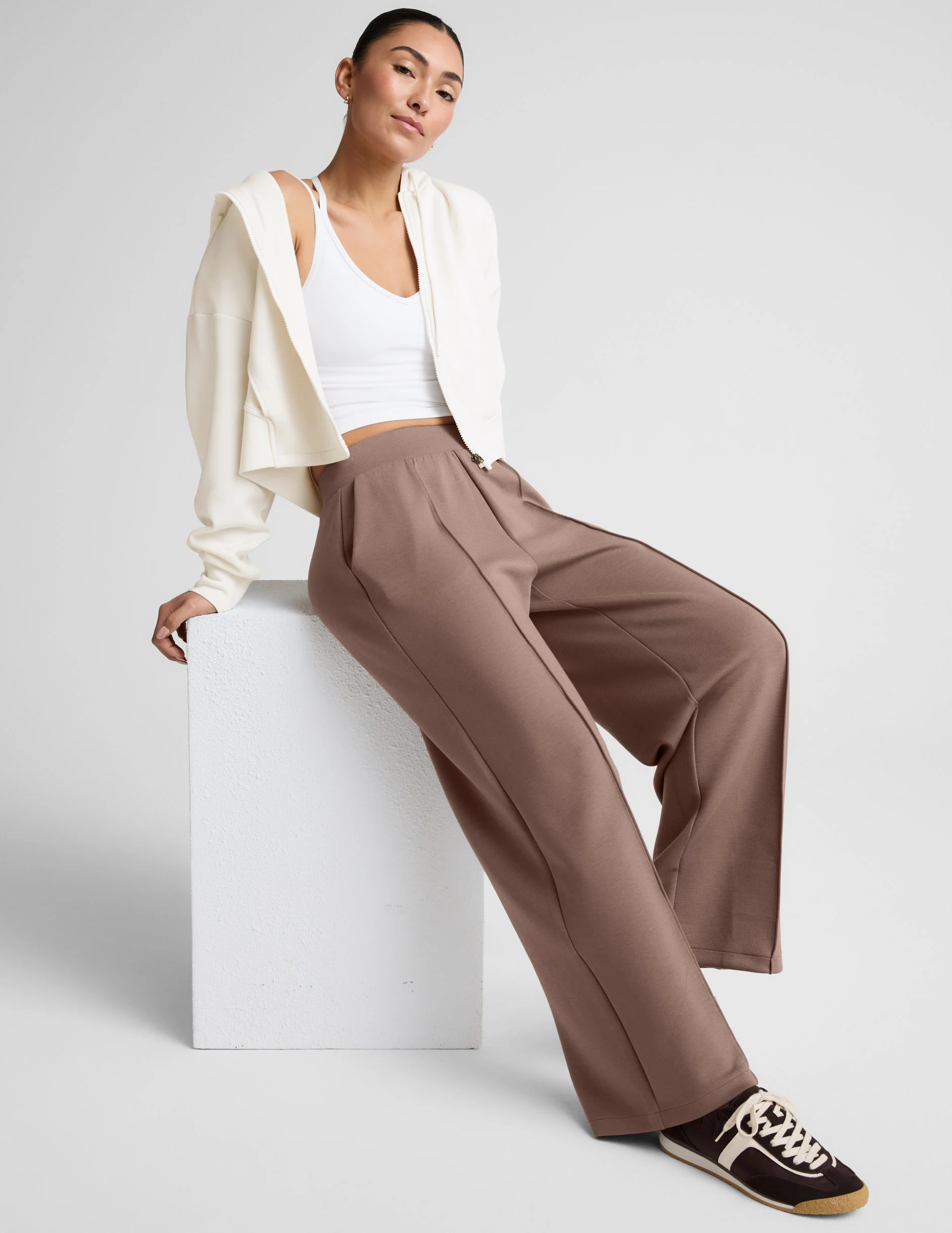 SoftSpring Wide Leg Pant 29" - Image 5