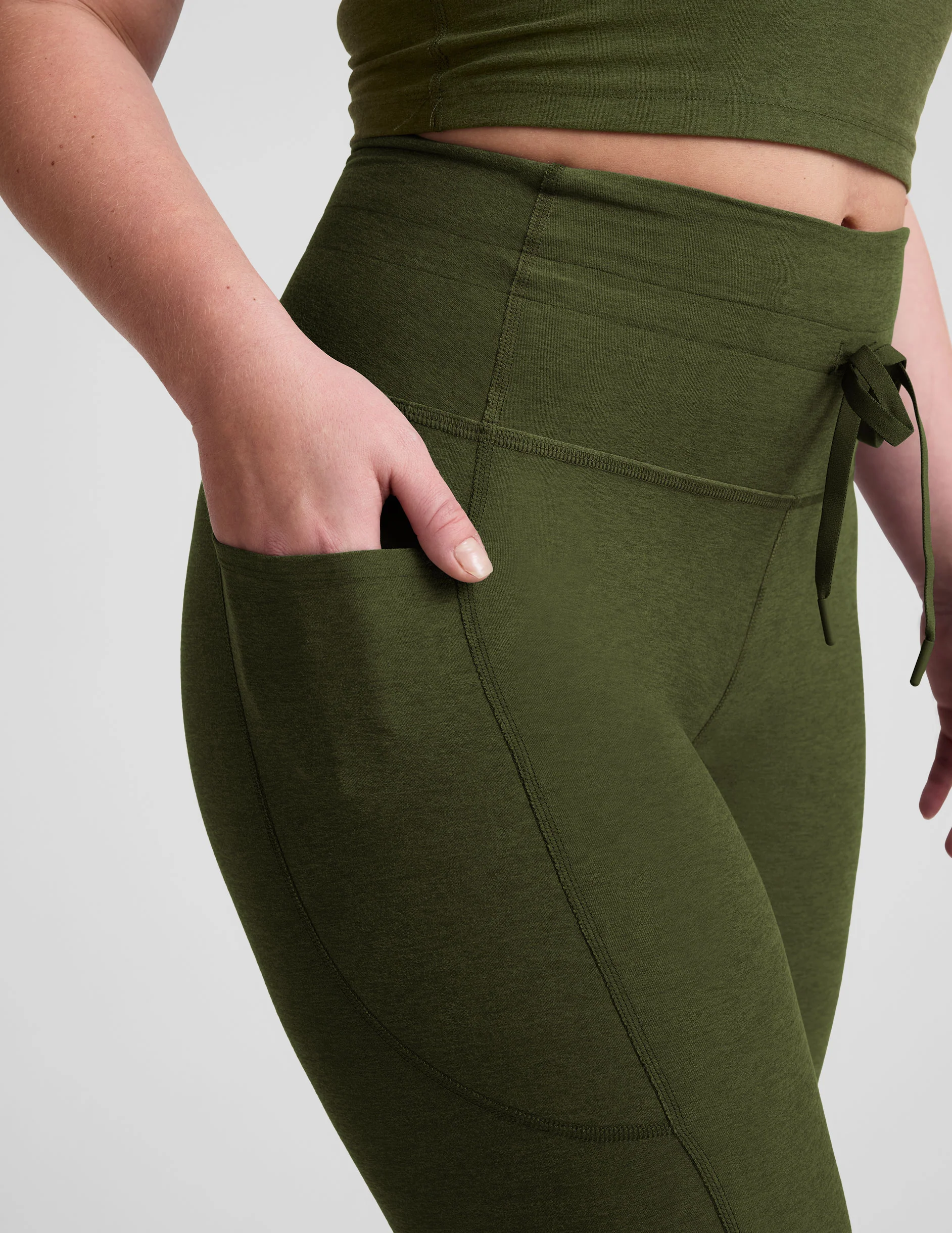 Spacedye™ Go Pocket Midi Legging - Image 9