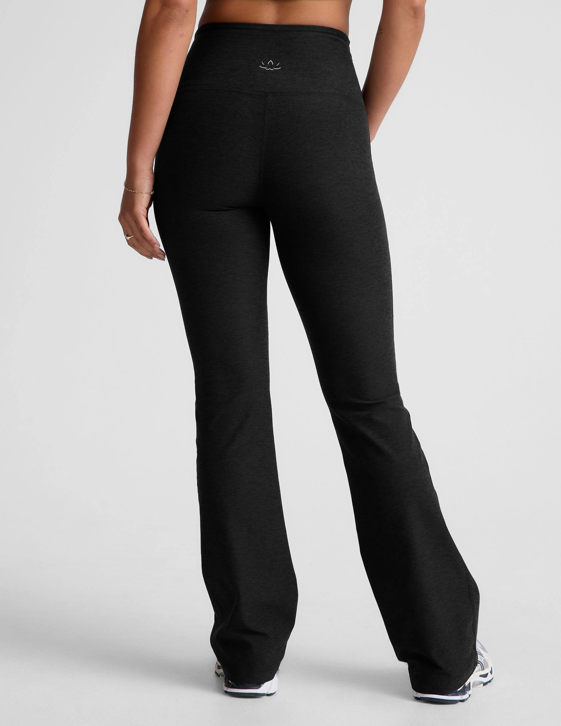 Spacedye™ High Waisted Practice Pocket Bootcut Pant 31" - Image 4
