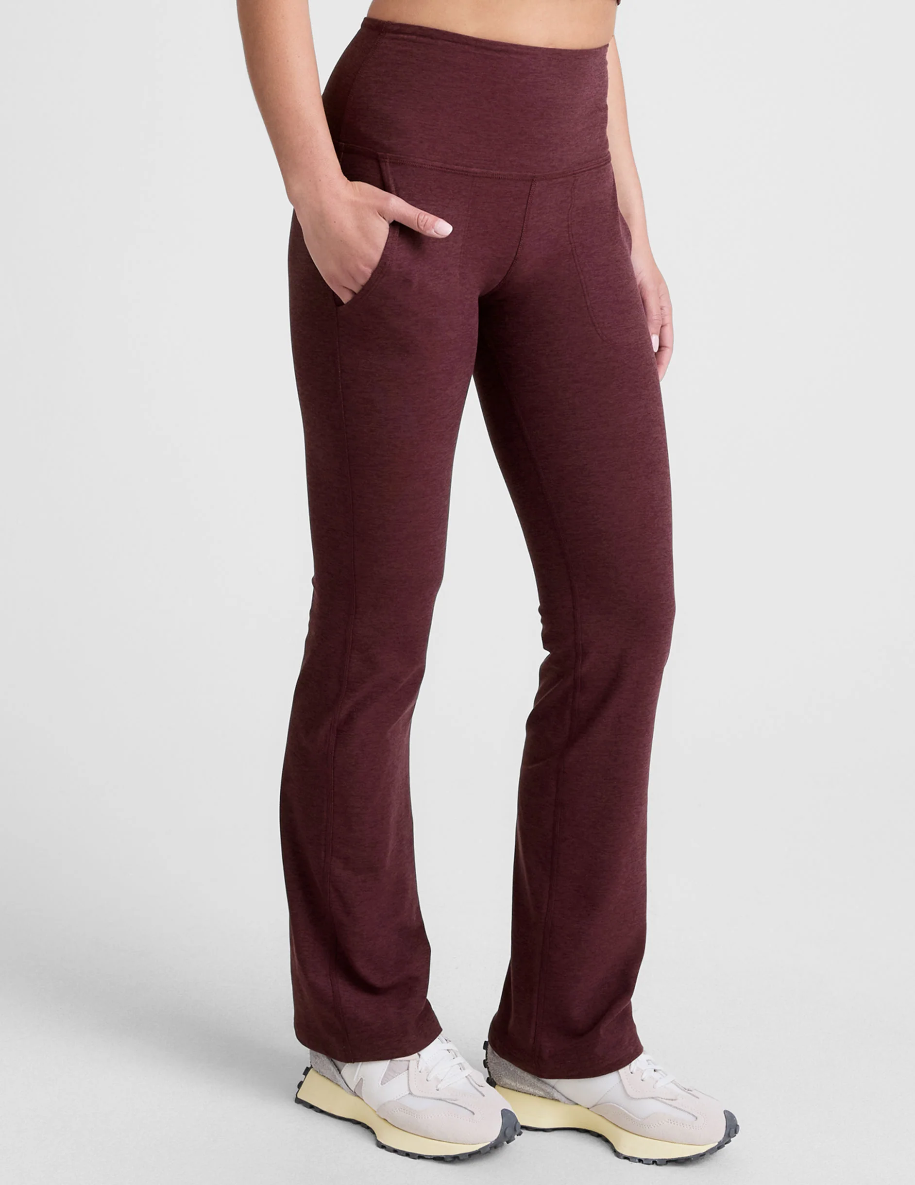 Spacedye™ High Waisted Practice Pocket Bootcut Pant 31" - Image 4