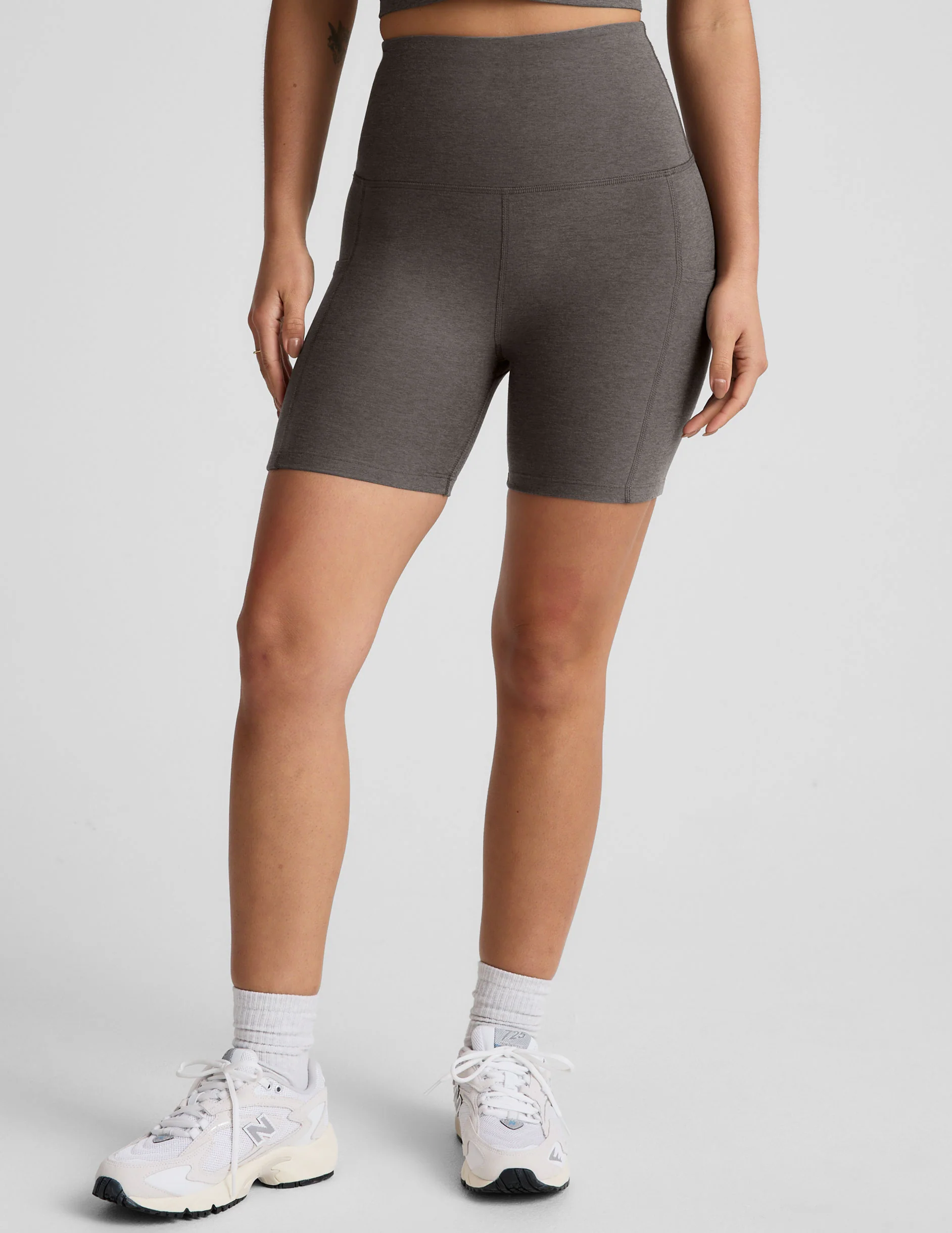 Spacedye™ Keep Pace 5" Pocket Short - Image 2