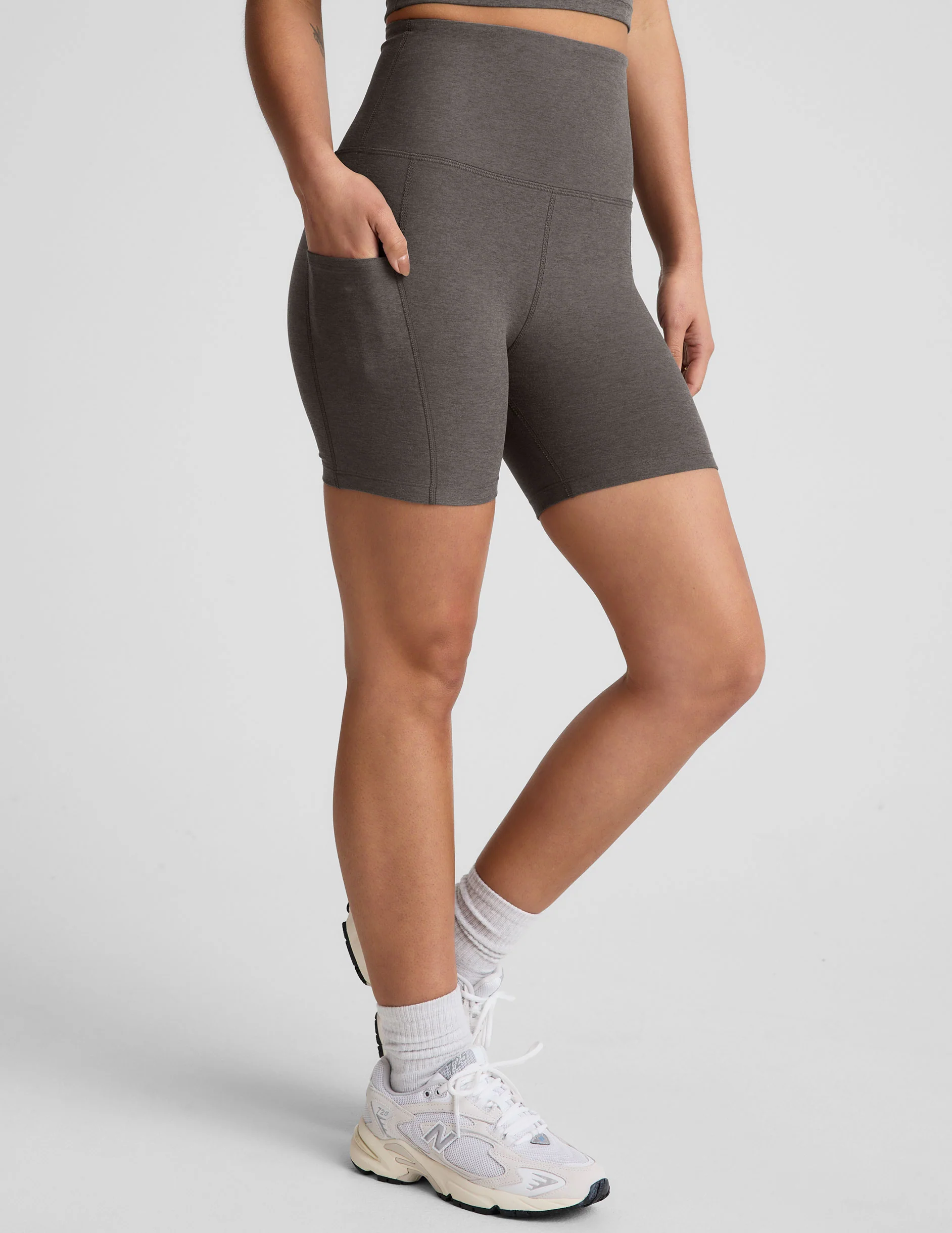 Spacedye™ Keep Pace 5" Pocket Short - Image 3