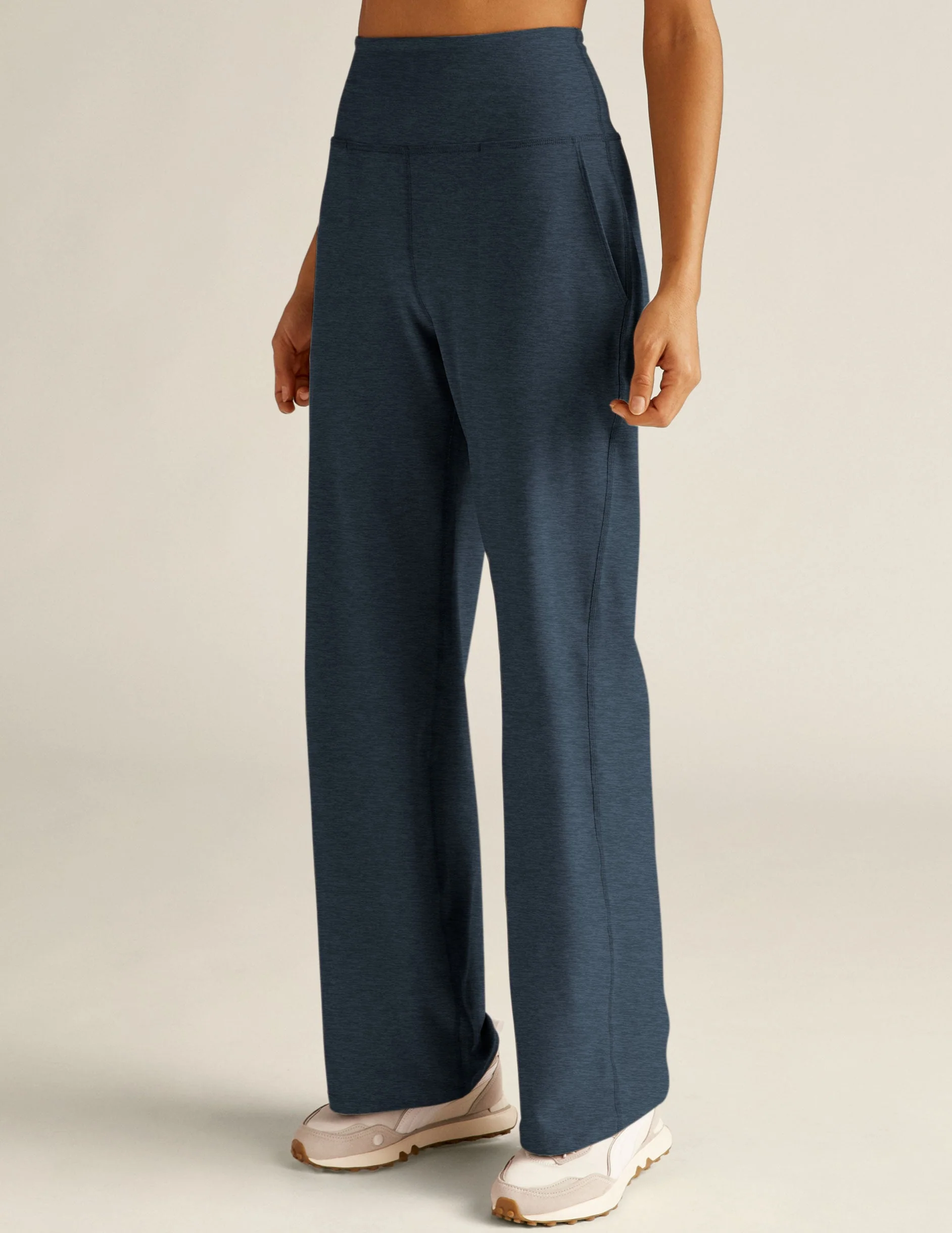 Spacedye™ Laid Back Wide Leg Pant 31" - Image 7