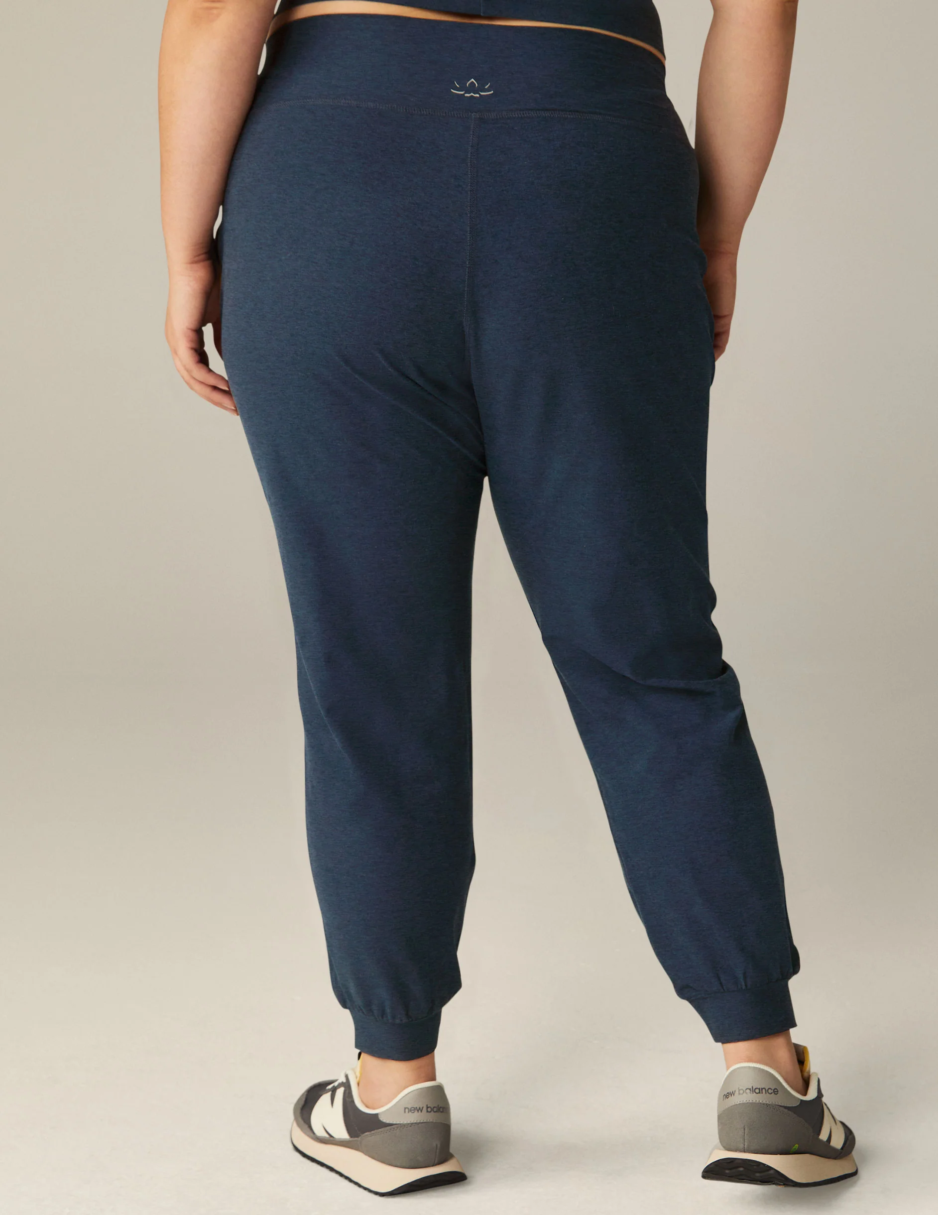 Spacedye™ Midi Jogger - Image 8