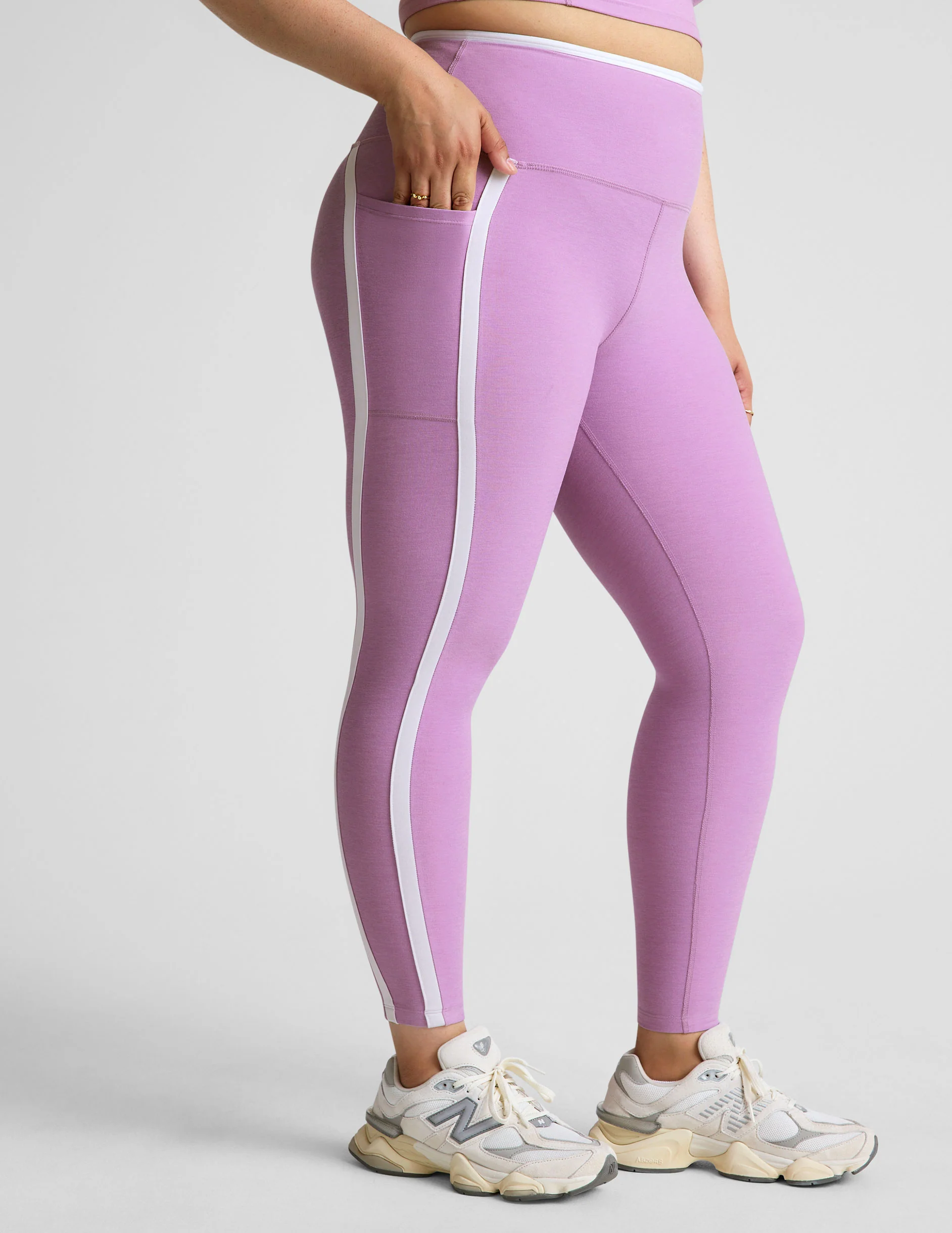 Spacedye™ New Moves High Waisted Midi Legging - Image 8